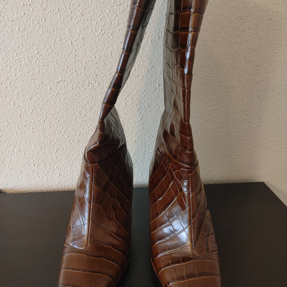 Vince Camuto Brown Croc Embossed Tall Boots Size 10/42 - Picture 2 of 5
